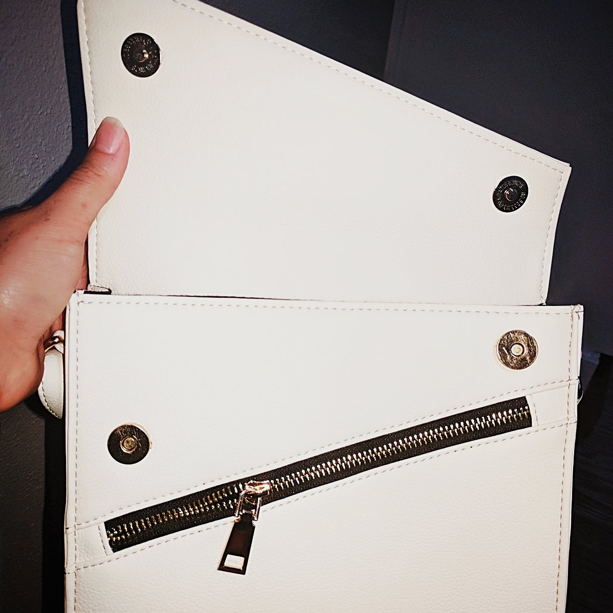 White Rhino Palomino Signature Vegan Shoulder Bag