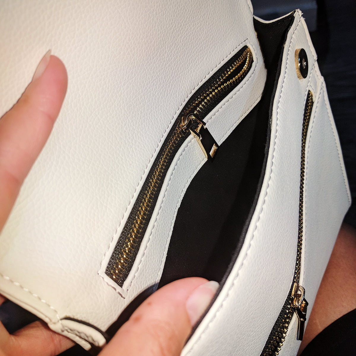 White Rhino Palomino Signature Vegan Shoulder Bag