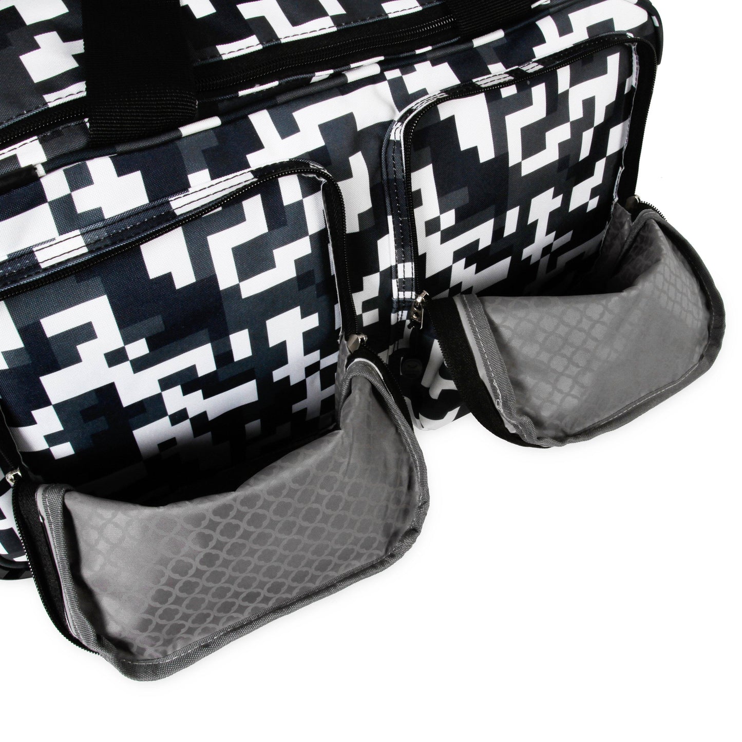 J World New York DUANE 21" Travel Rolling Duffel Bag