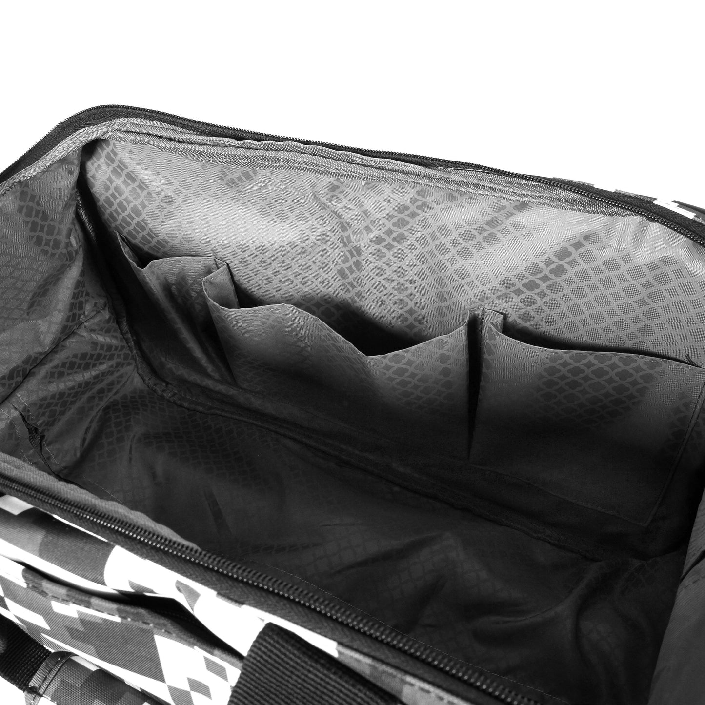 J World New York DUANE 21" Travel Rolling Duffel Bag